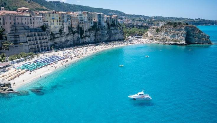 Bed and Breakfast Light Blue Tropea Exterior foto
