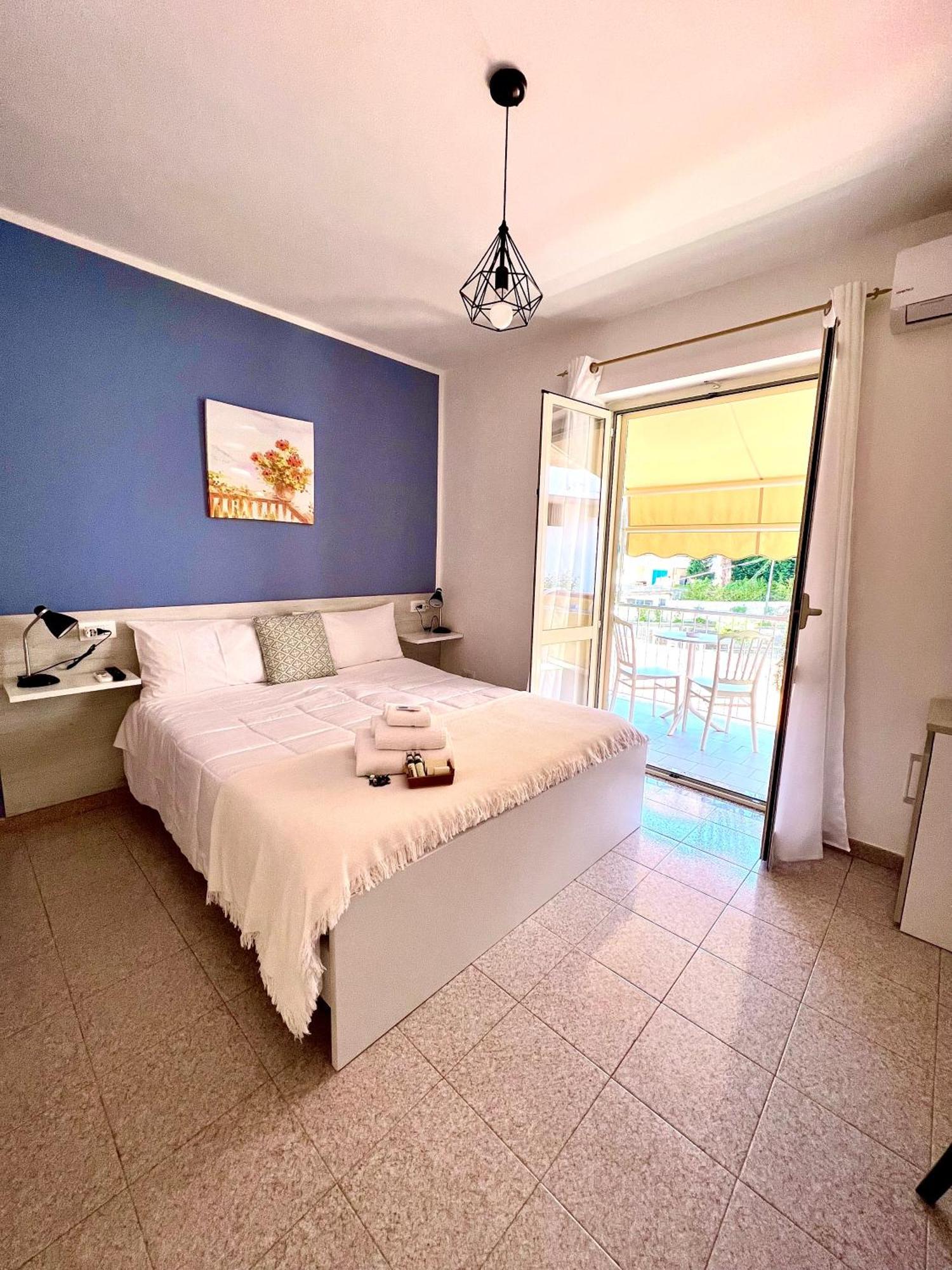 Bed and Breakfast Light Blue Tropea Exterior foto